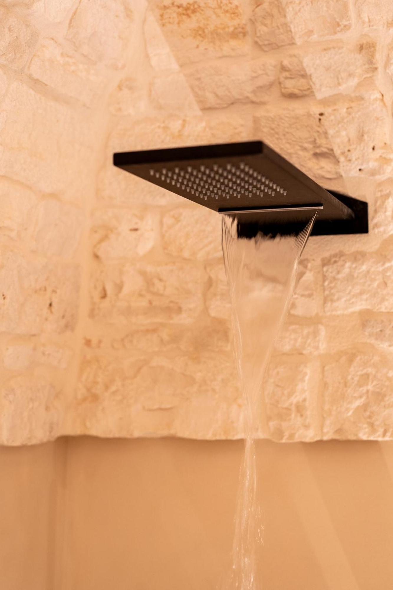 Ferienwohnung Naiira Luxury Trullo - Jacuzzi And Patio Alberobello Exterior foto