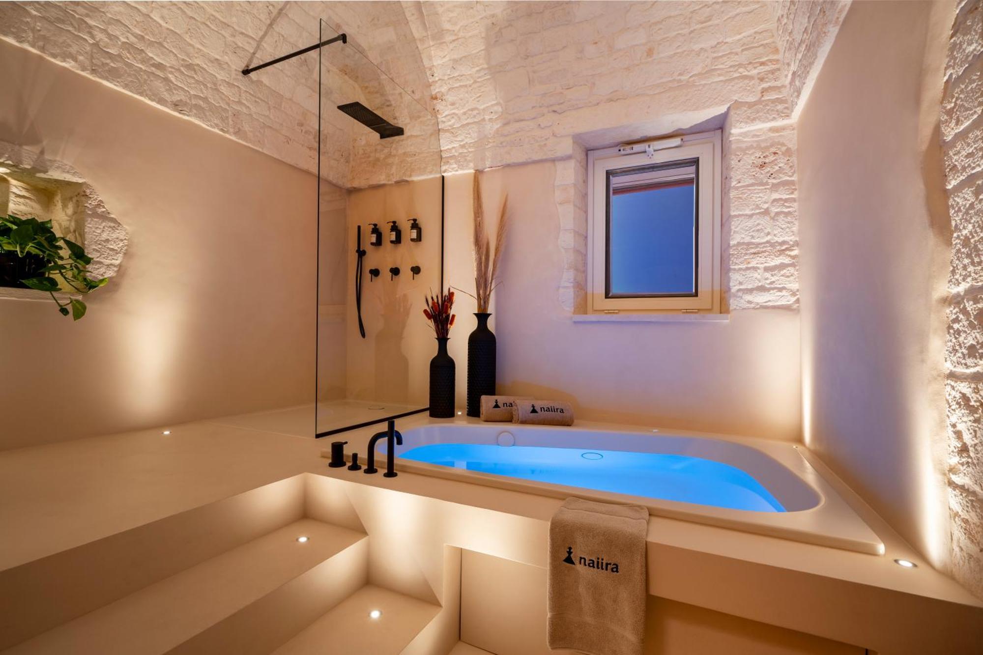 Ferienwohnung Naiira Luxury Trullo - Jacuzzi And Patio Alberobello Exterior foto