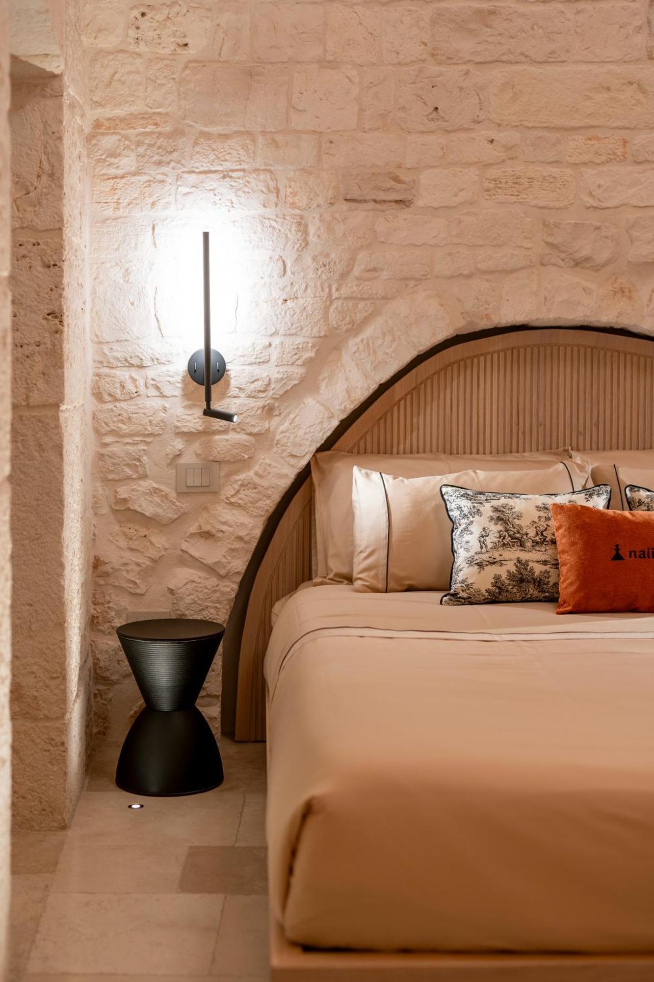 Ferienwohnung Naiira Luxury Trullo - Jacuzzi And Patio Alberobello Exterior foto