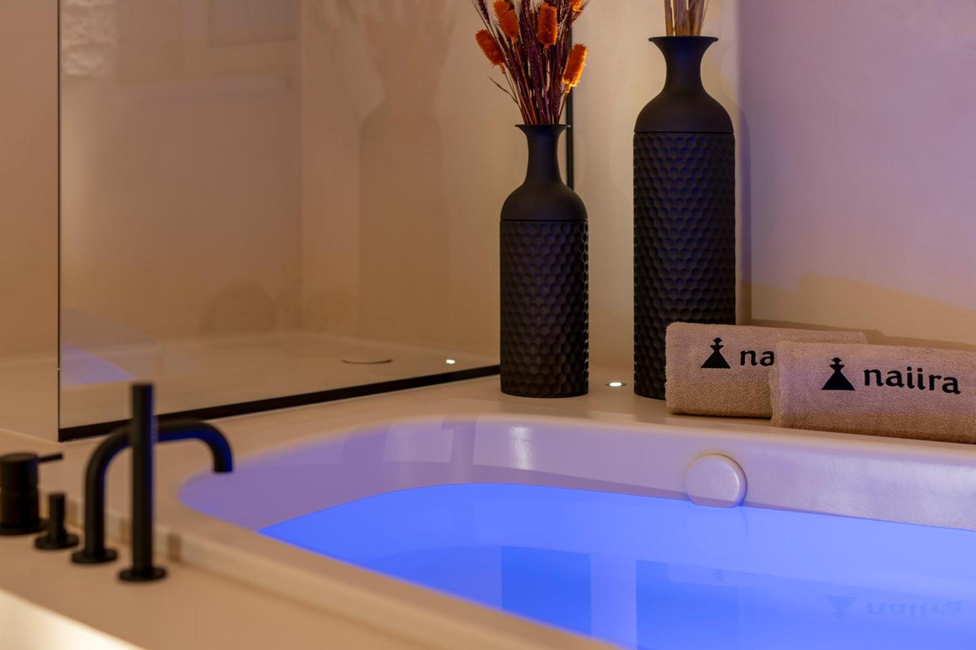 Ferienwohnung Naiira Luxury Trullo - Jacuzzi And Patio Alberobello Exterior foto