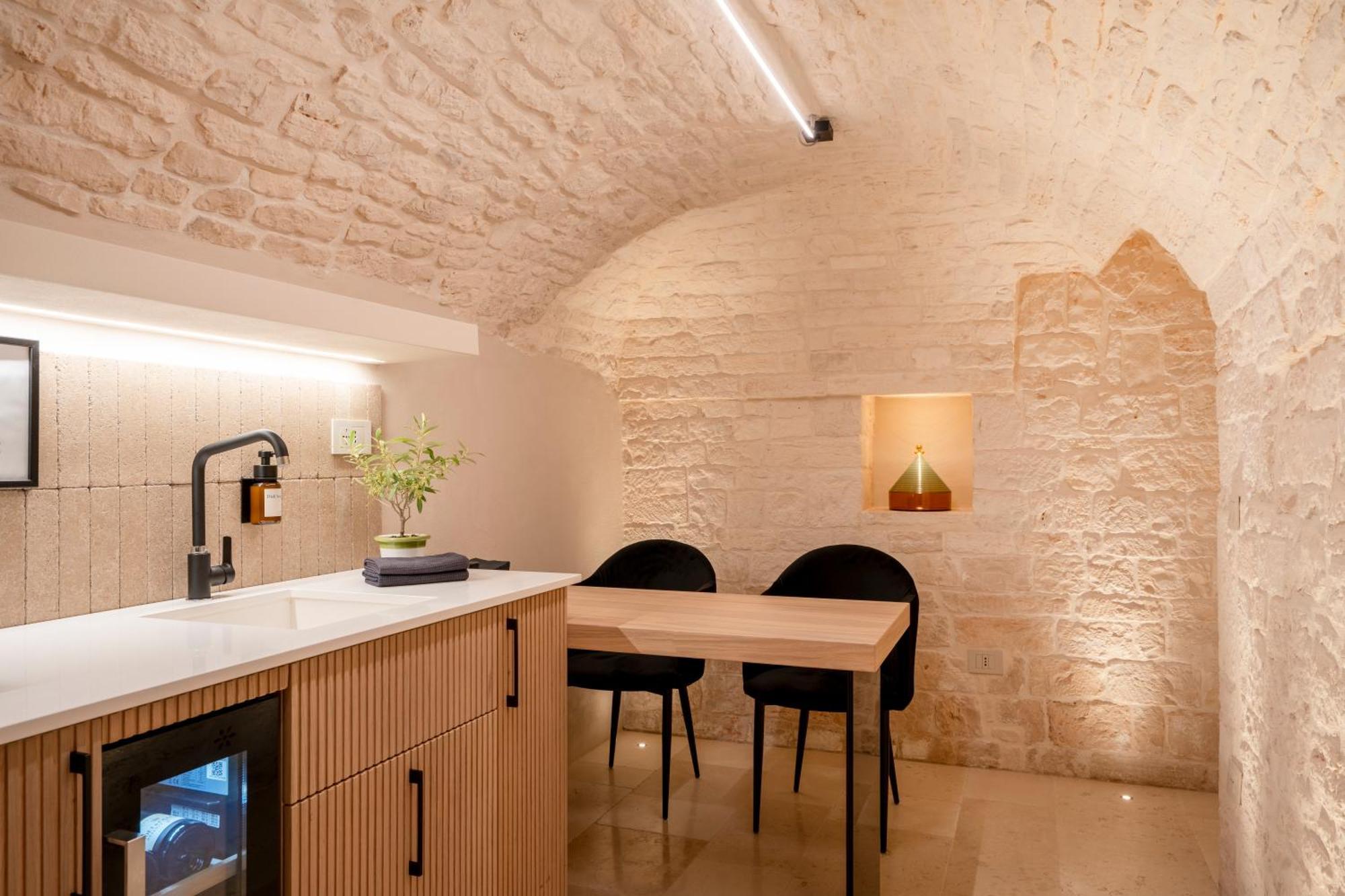 Ferienwohnung Naiira Luxury Trullo - Jacuzzi And Patio Alberobello Exterior foto